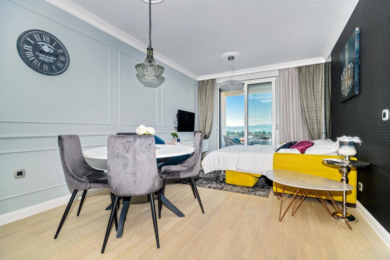 זאדאר Divine Luxury Apartment Purple מראה חיצוני תמונה